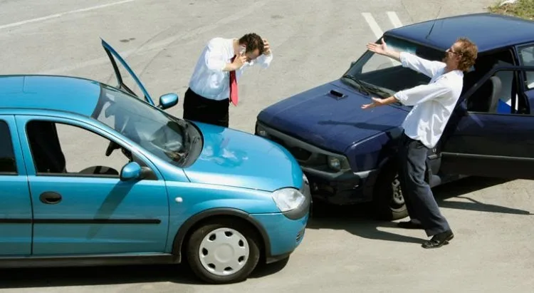 Mơ thấy tai nạn có máu có ý nghĩa gì? Con số nào may mắn?